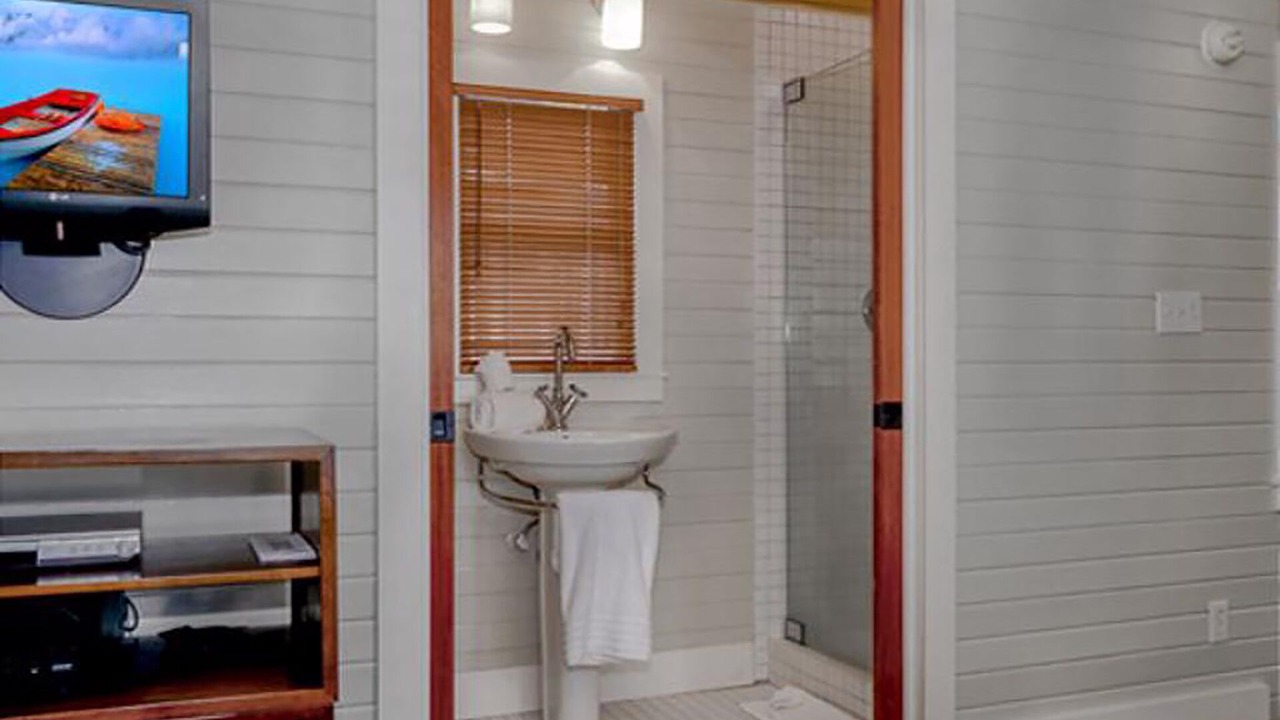 Photo of Bathroom in Seaside