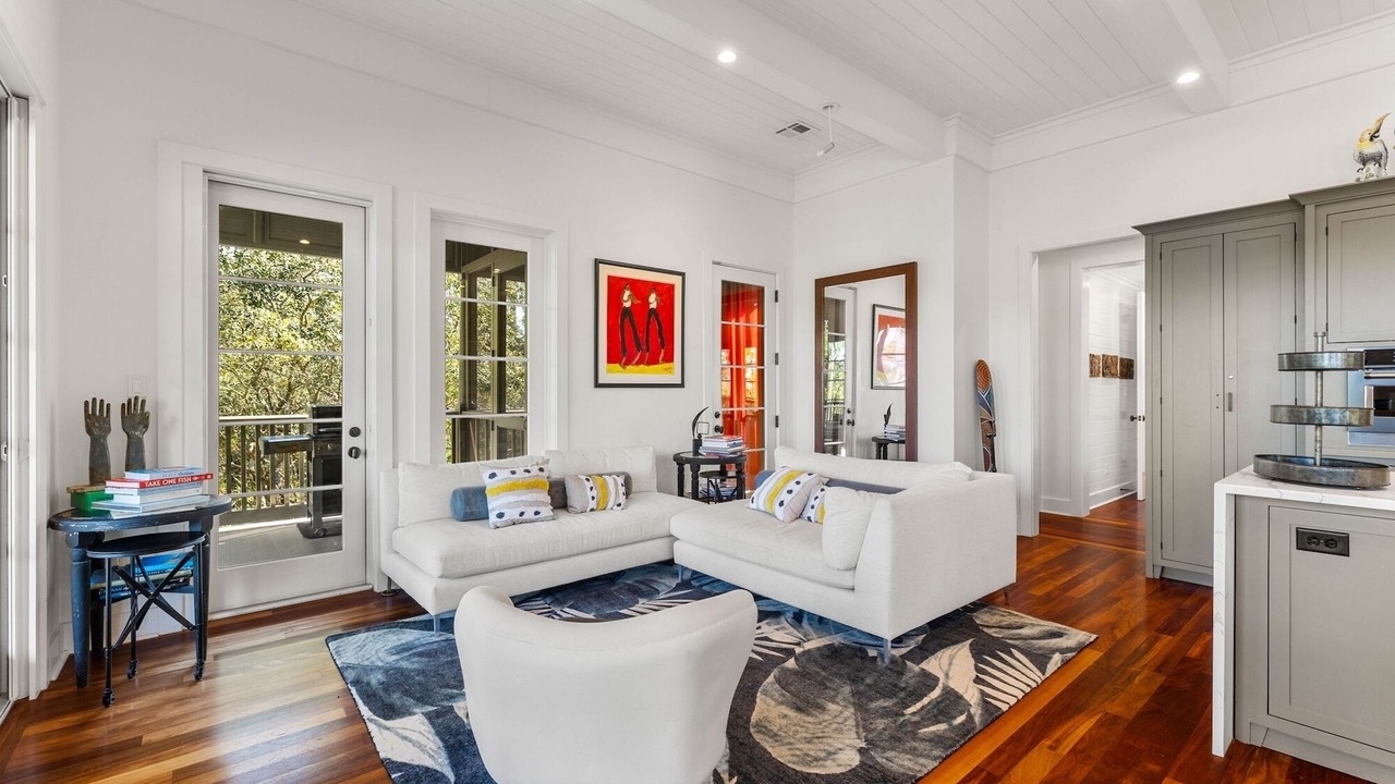 Photo of Livingroom in Seagrove Beach