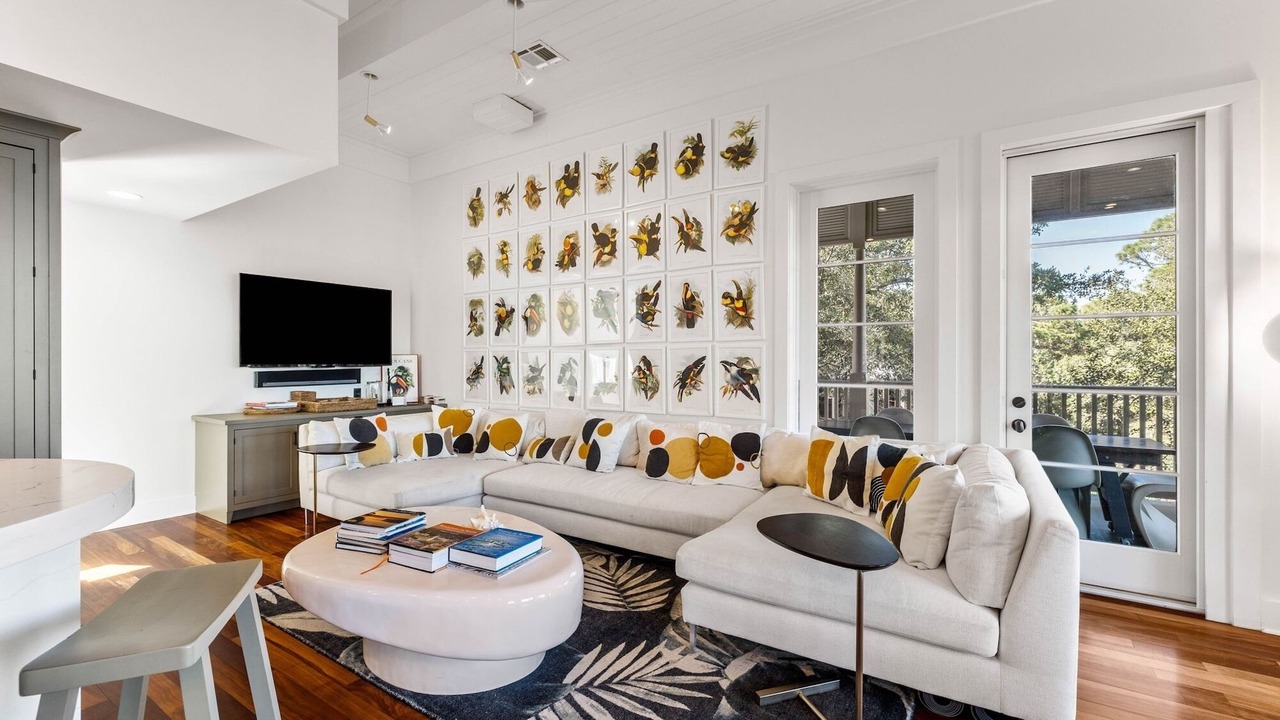 Photo of Livingroom in Seagrove Beach