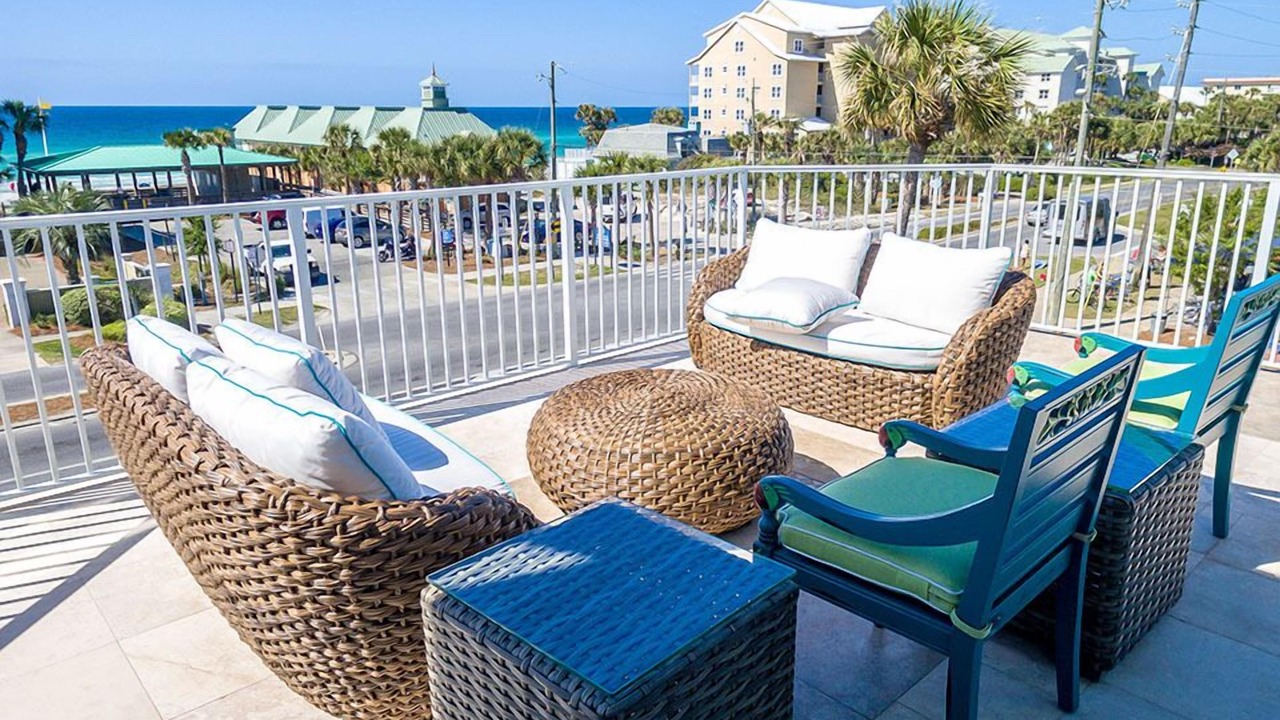 Photo of Outdoor in Crystal Shores