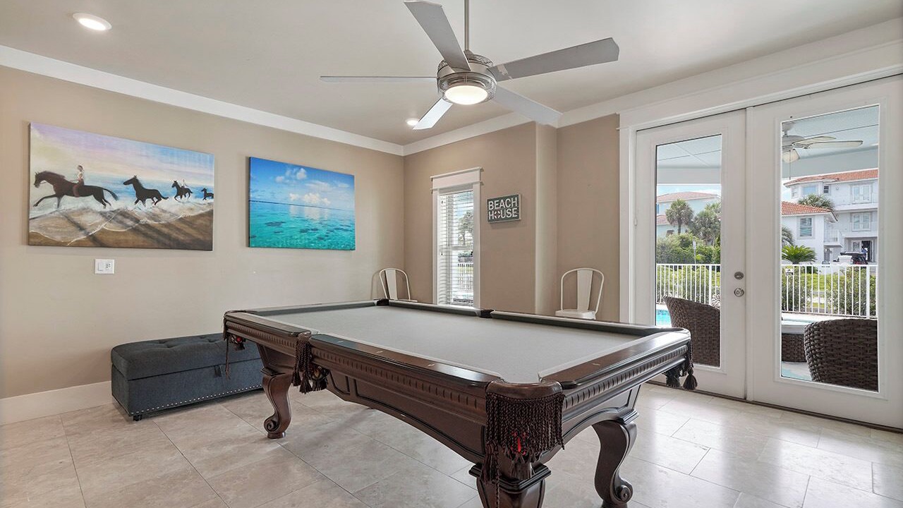 Photo of Outdoor in Crystal Shores