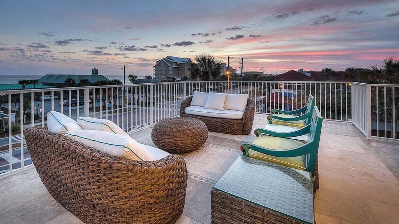 Photo of Outdoor in Crystal Shores