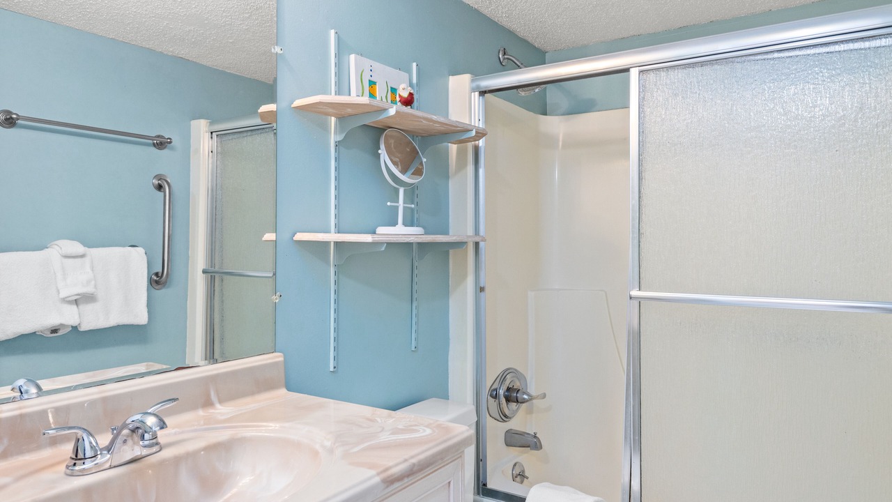 Photo of Bathroom in Sunnyside