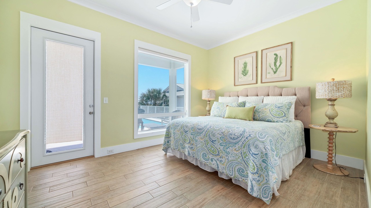 Photo of Bedroom in Gulf Shores