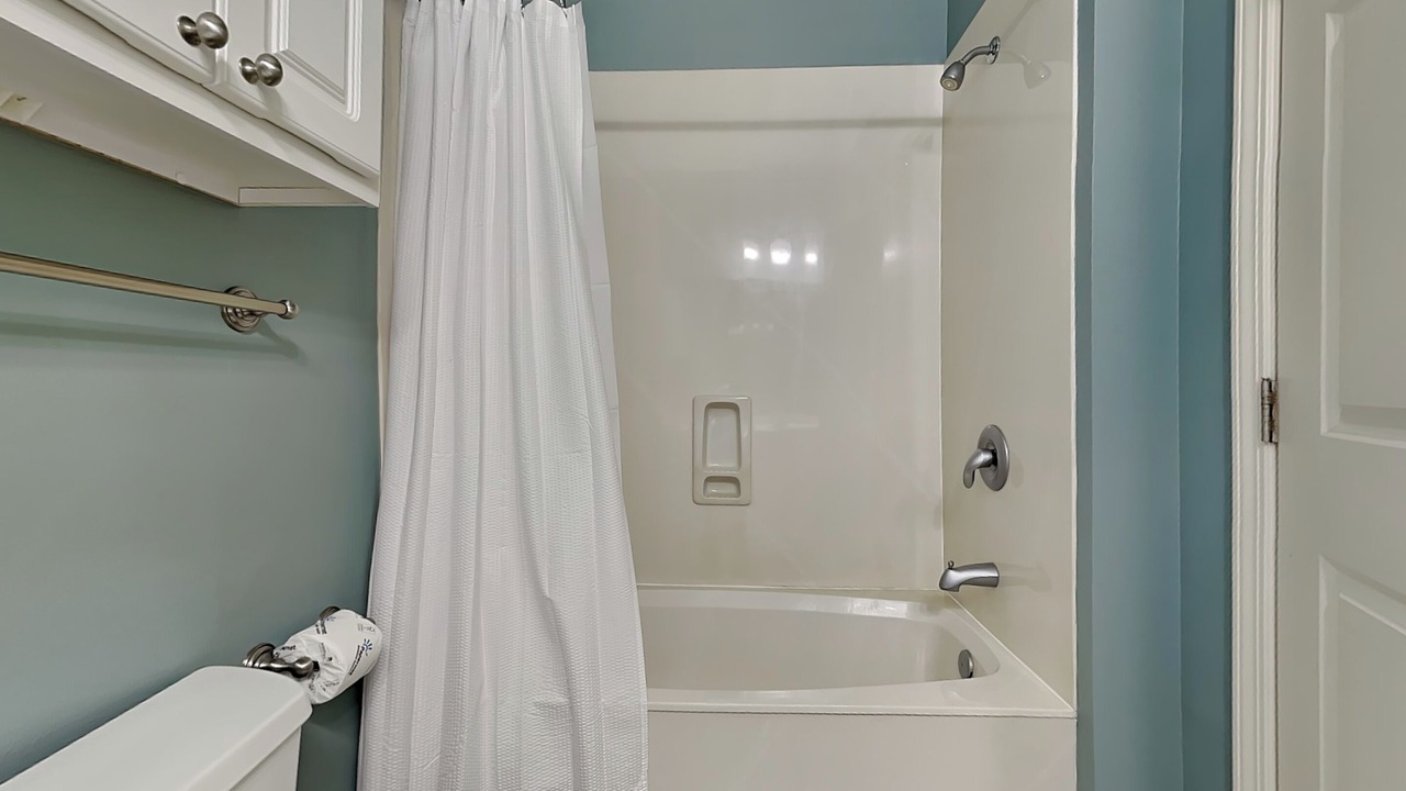 Photo of Bathroom in Rosemary Beach