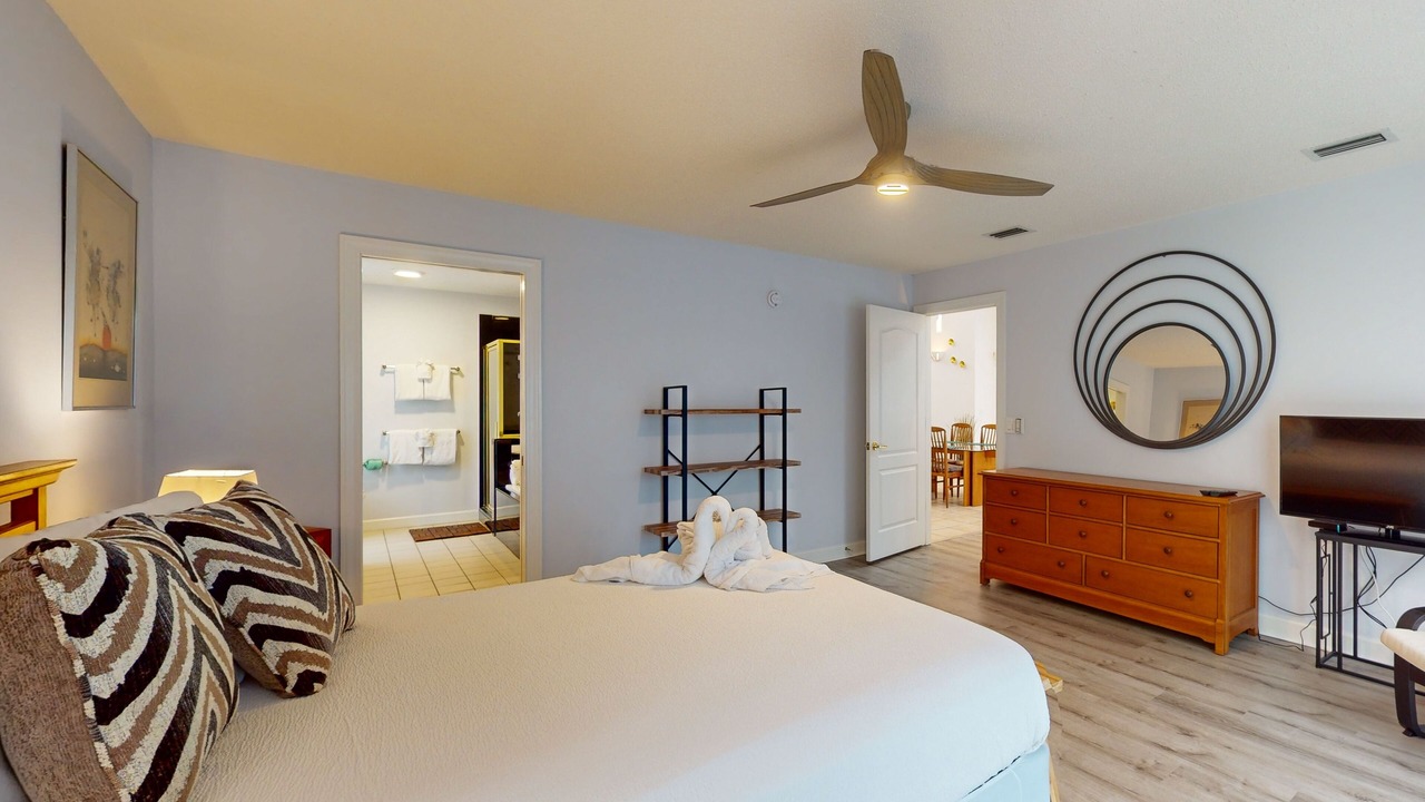 Photo of Bedroom in Silver Sands