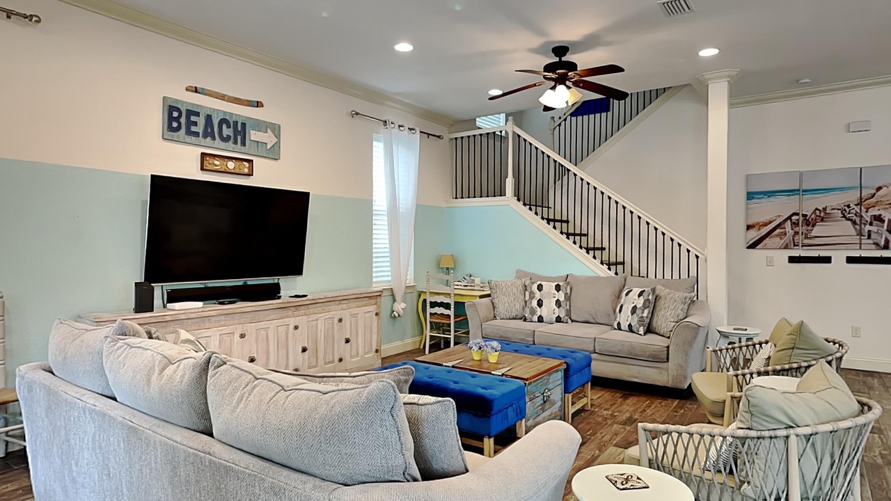 Photo of Livingroom in Crystal Beach