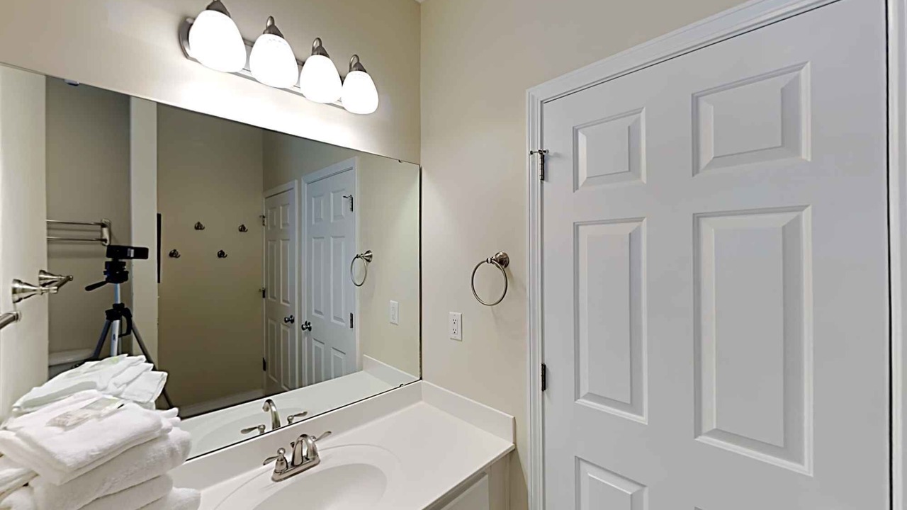 Photo of Bathroom in Crystal Beach