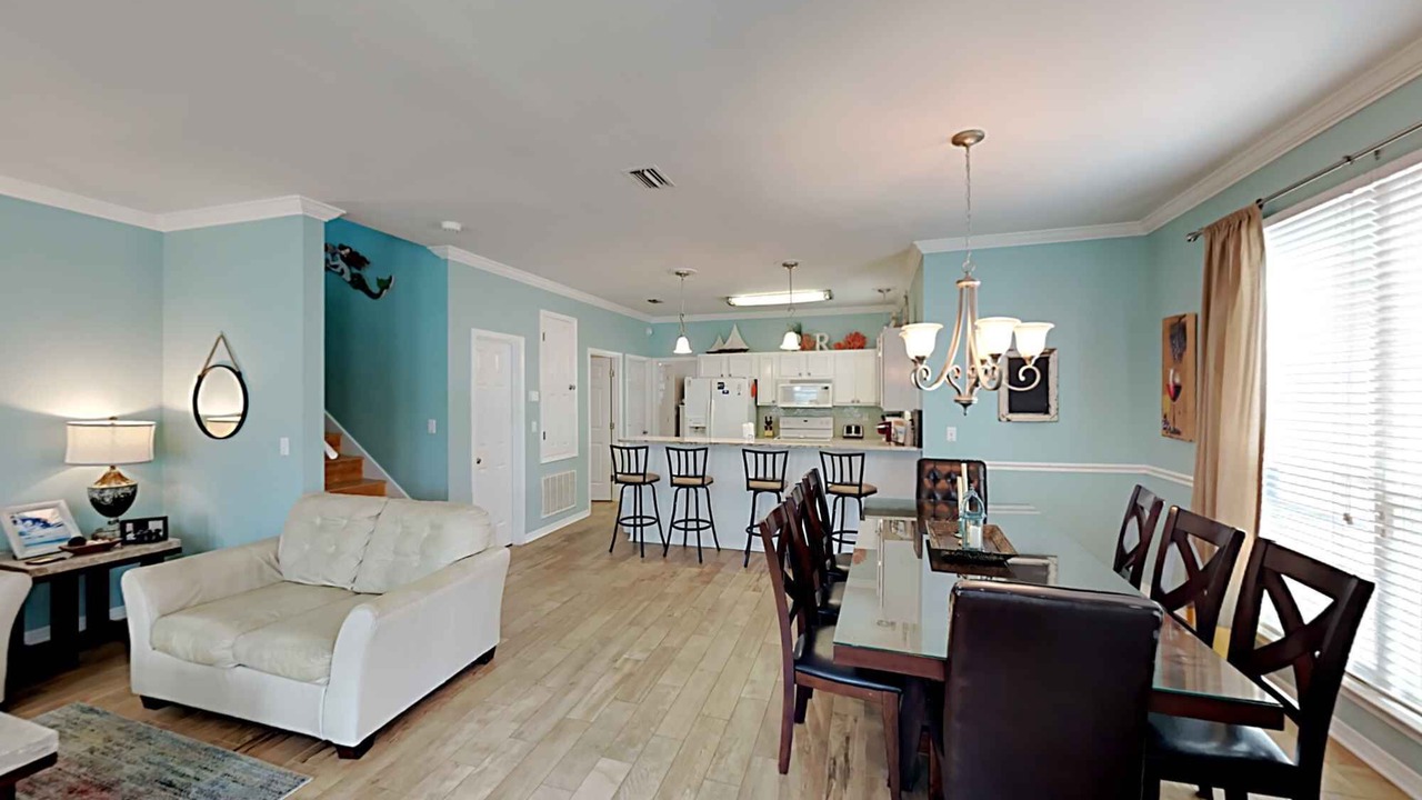 Photo of Livingroom in Crystal Beach