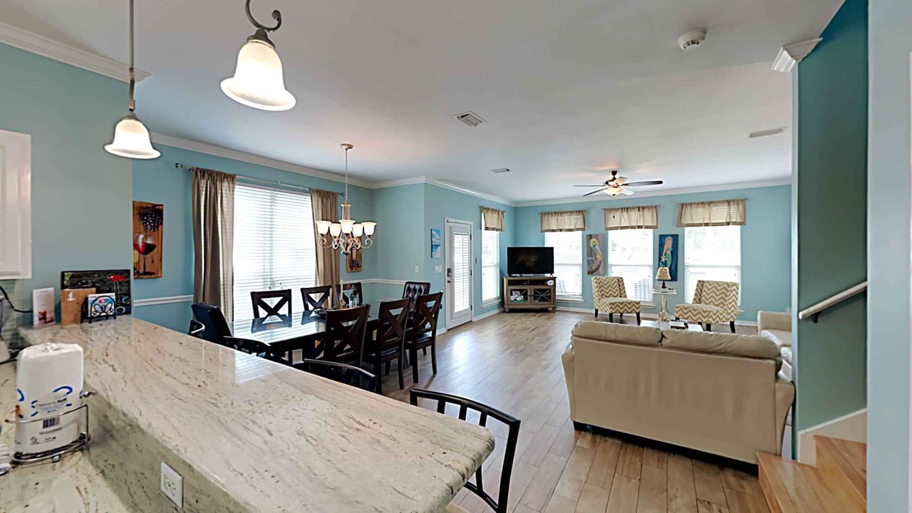 Photo of Livingroom in Crystal Beach