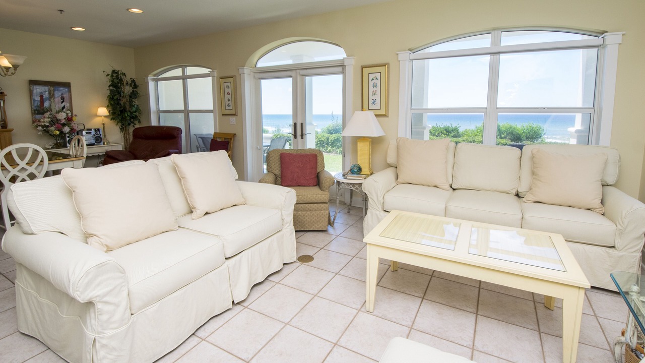 Photo of Bedroom in Gulf Place