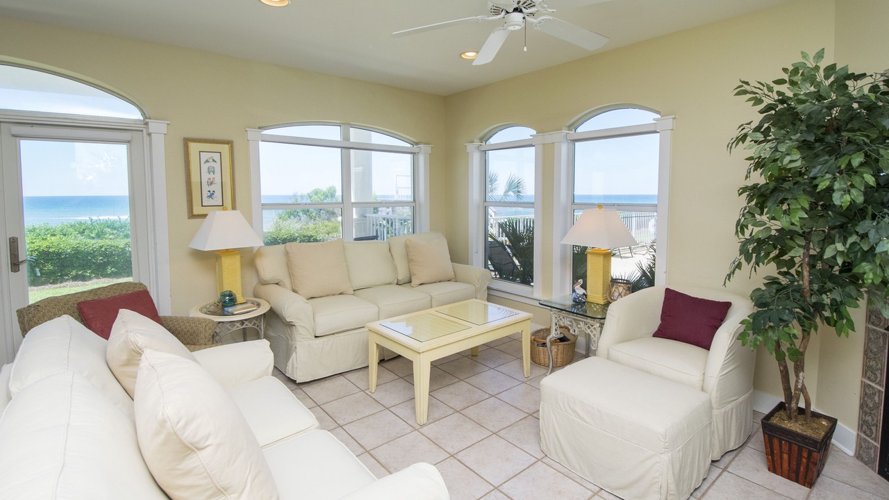 Photo of Bedroom in Gulf Place