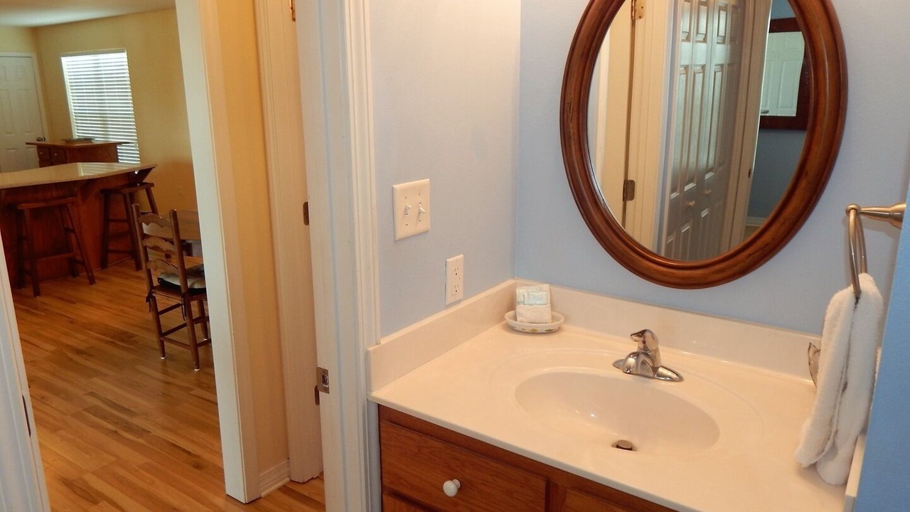 Photo of Bathroom in Dauphin Island