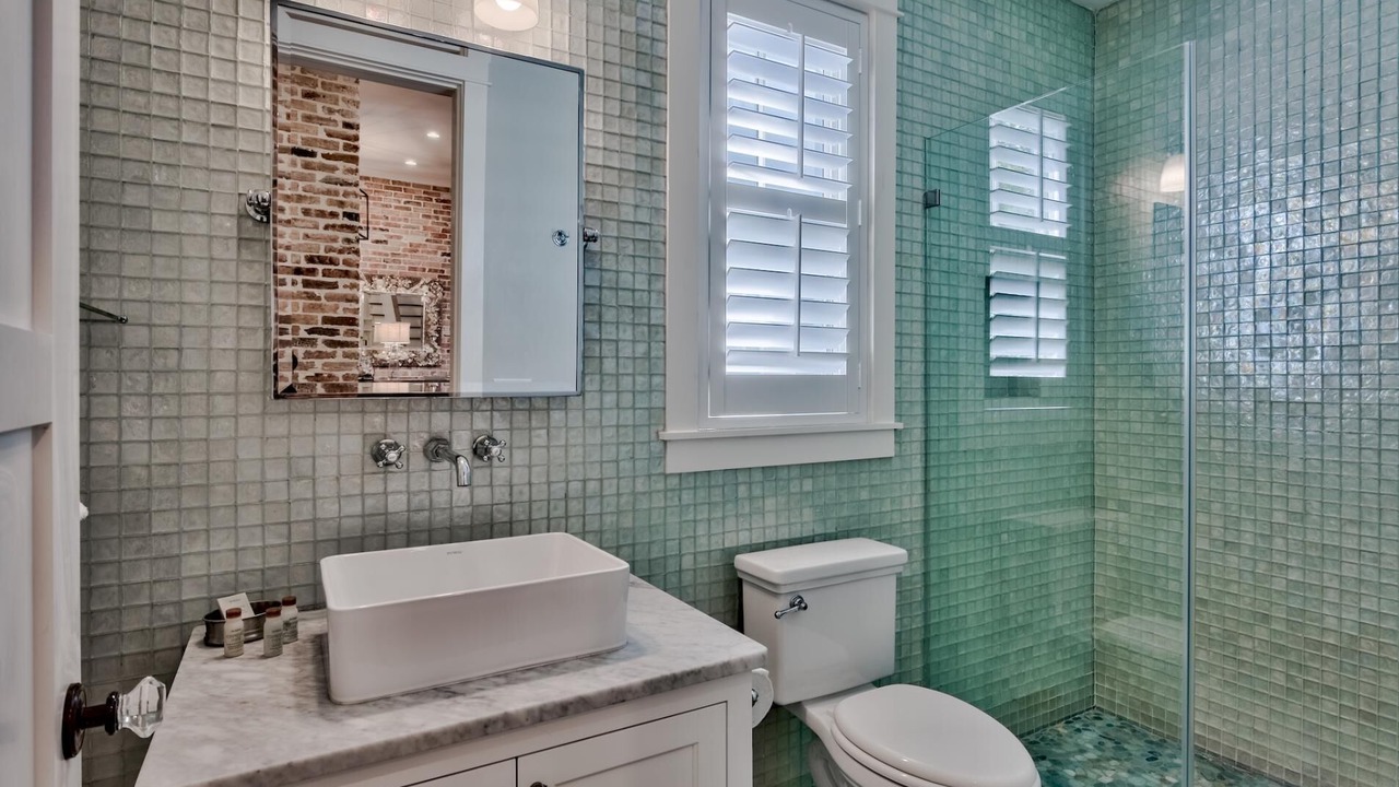 Photo of Bathroom in Forest District