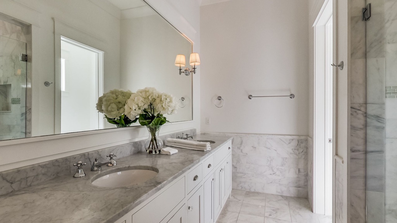 Photo of Bathroom in Forest District