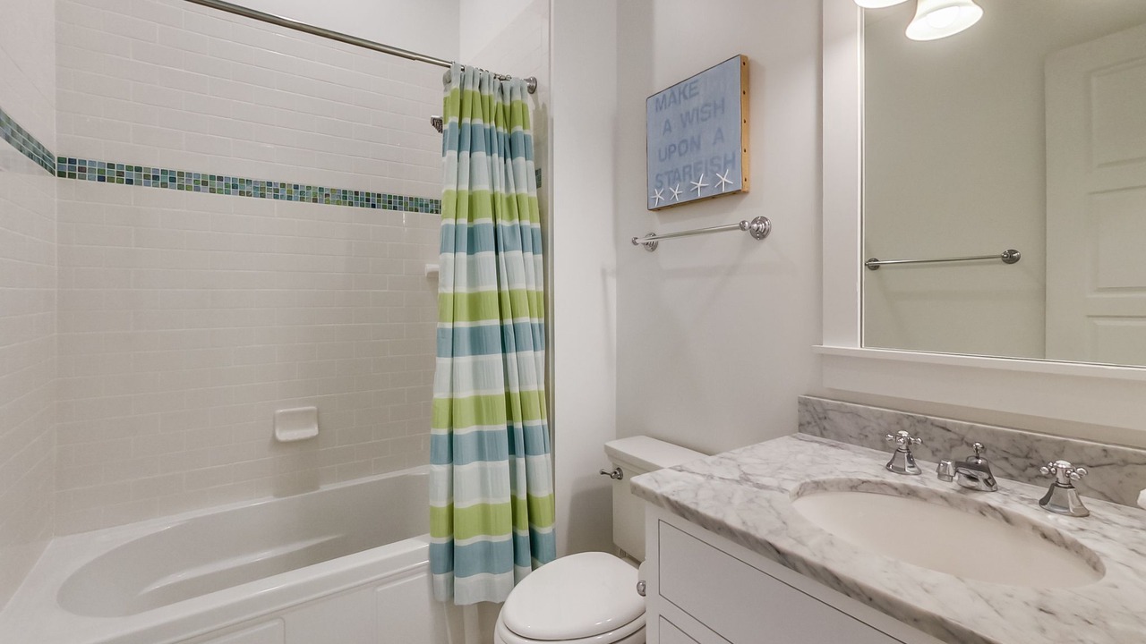 Photo of Bathroom in Forest District