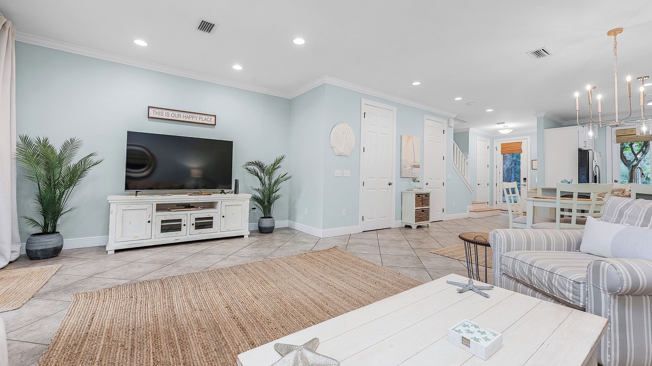 Photo of Livingroom in Gulf Place