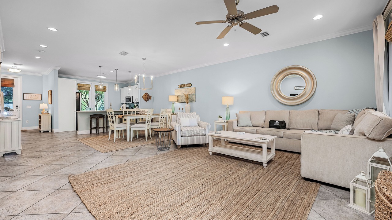Photo of Livingroom in Gulf Place