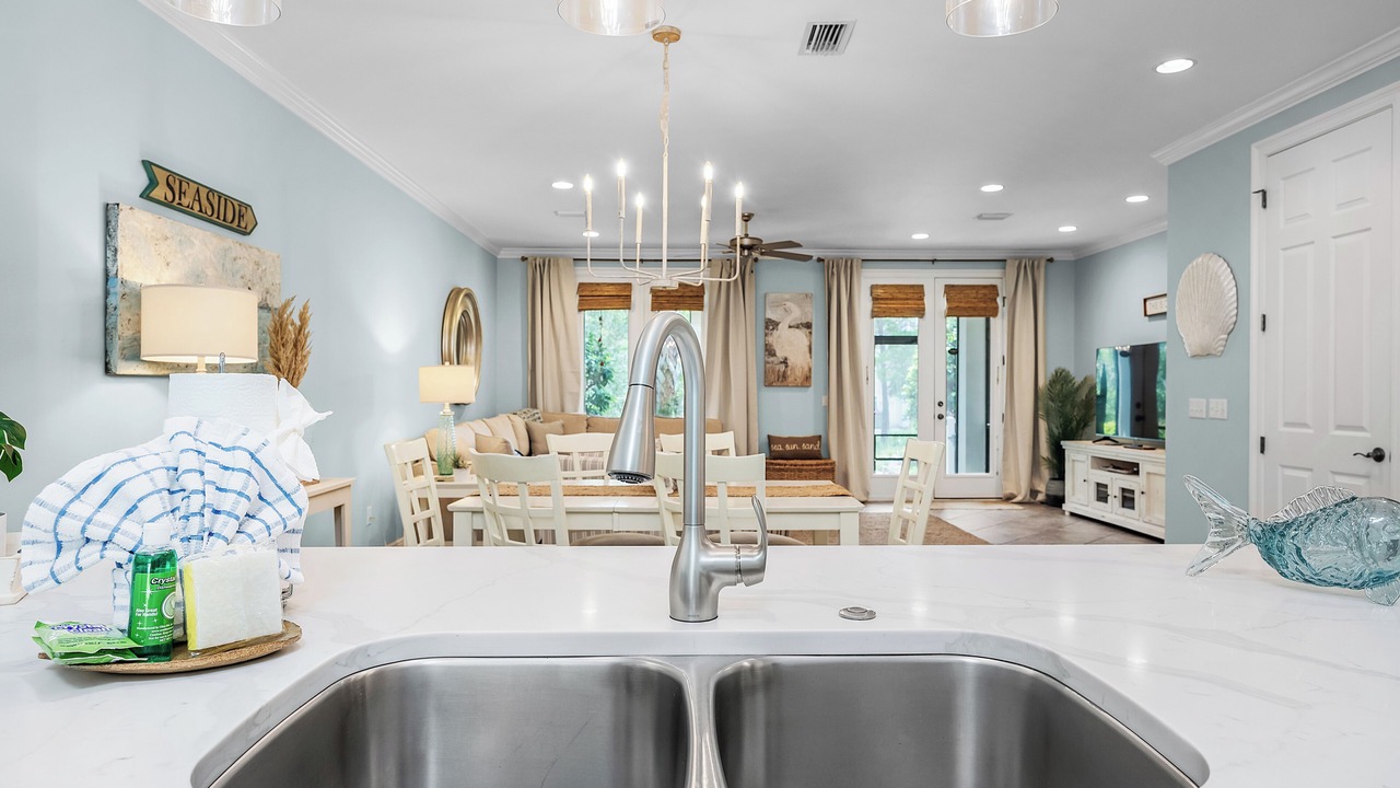 Photo of Livingroom in Gulf Place