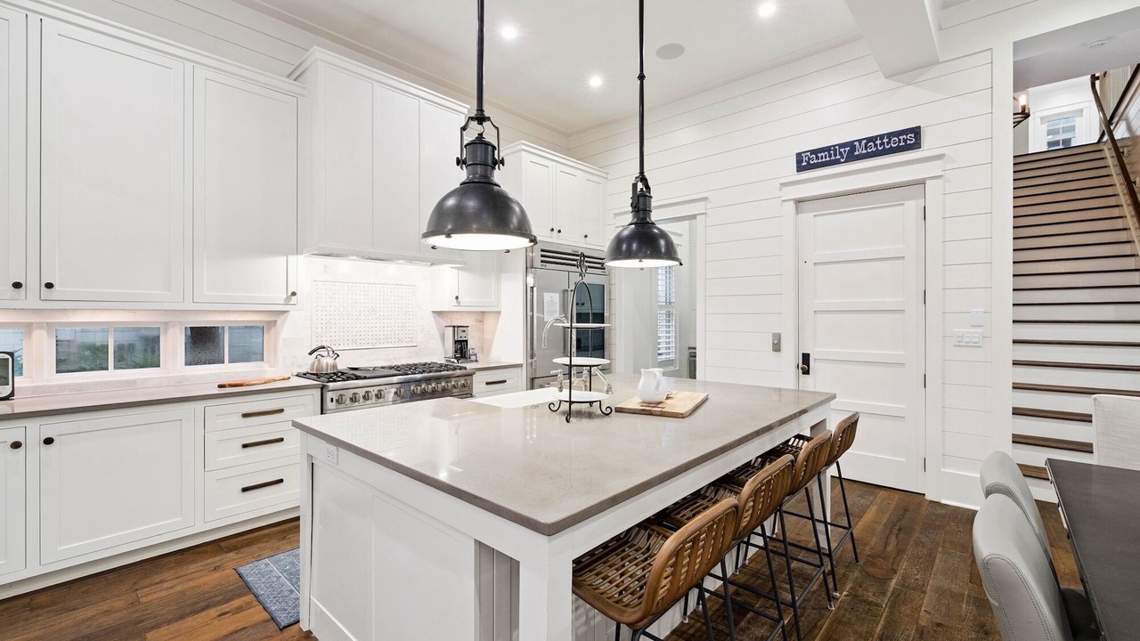 Photo of Kitchen in WaterSound Beach