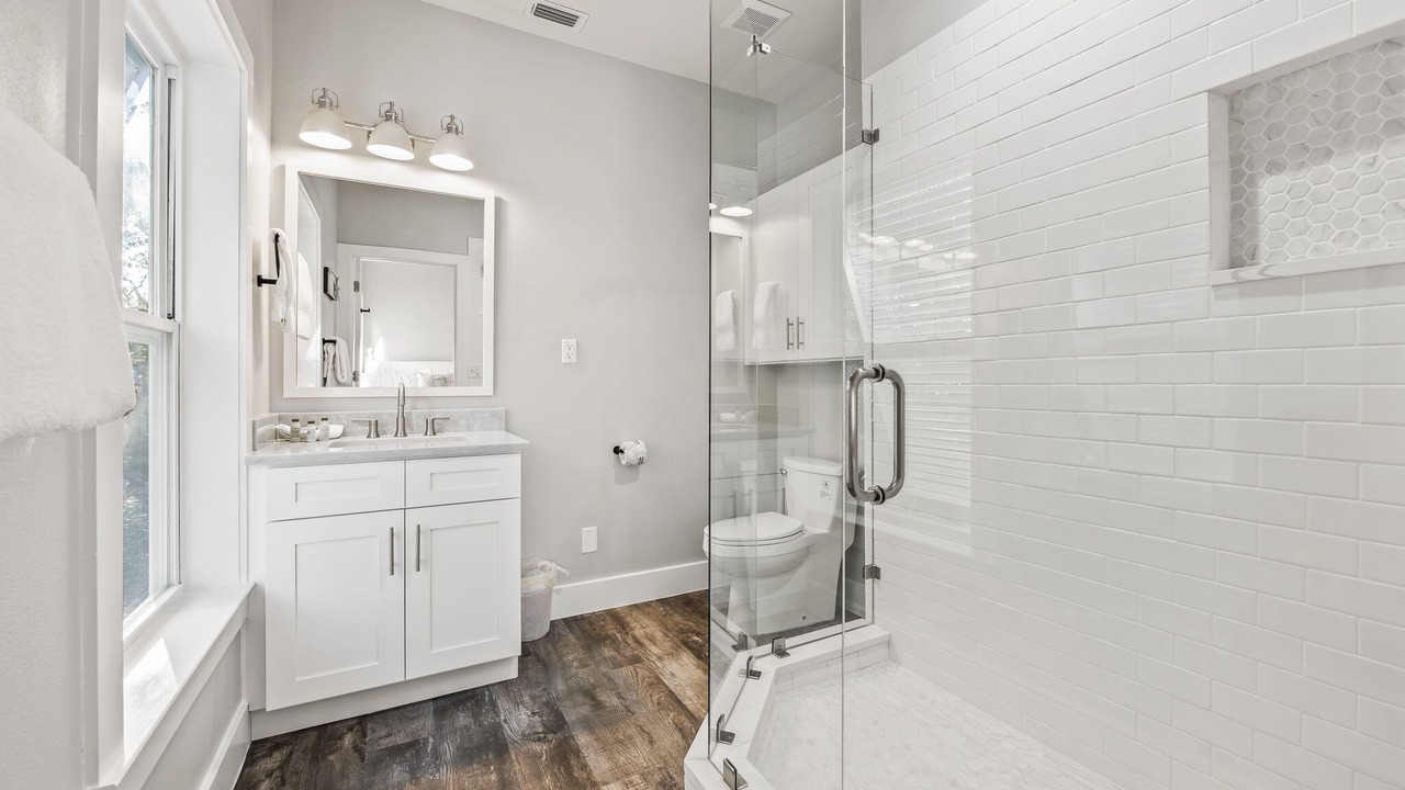 Photo of Bathroom in Gulf Trace