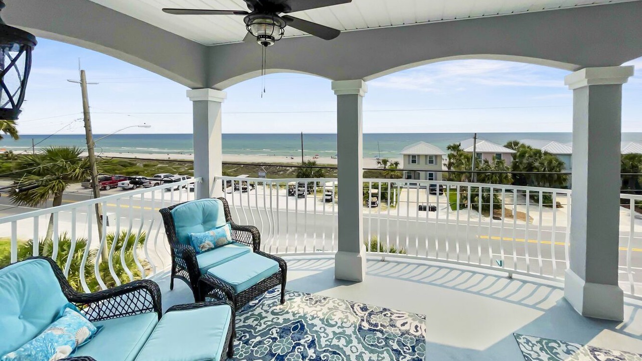 Photo of Patio Balcony in Laguna Beach