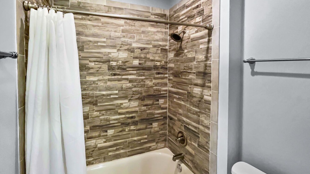 Photo of Bathroom in Laguna Beach