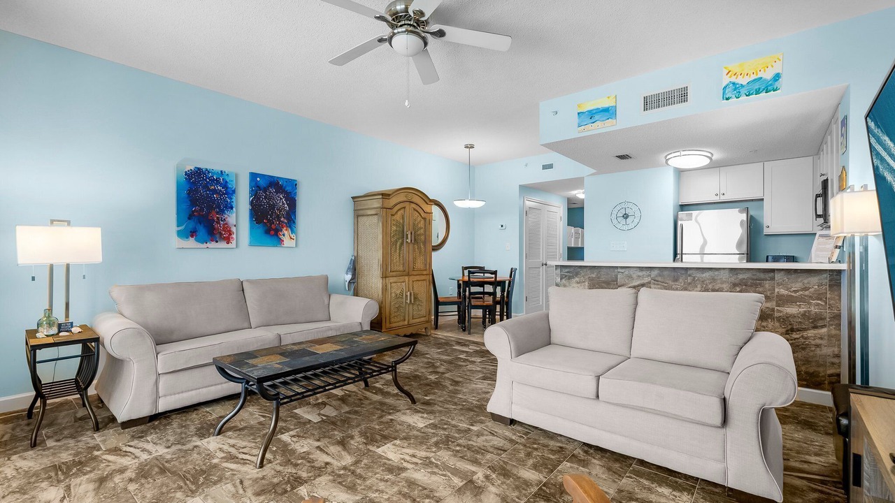 Photo of Livingroom in Lower Grand Lagoon