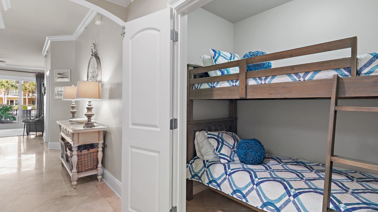 Photo of Bedroom in Santa Rosa Beach