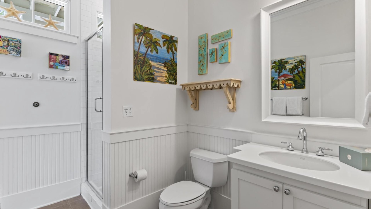 Photo of Bathroom in Beach District