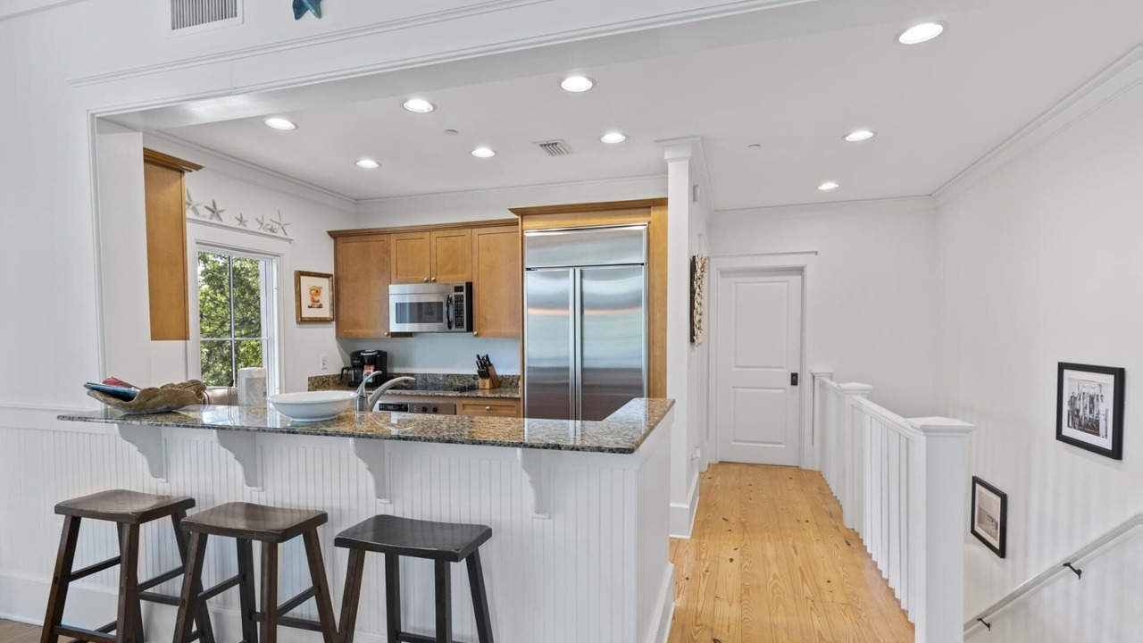 Photo of Kitchen in Beach District