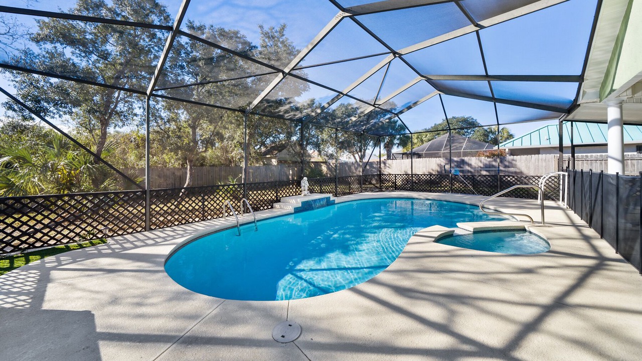 Photo of Outdoor in Fort Bay