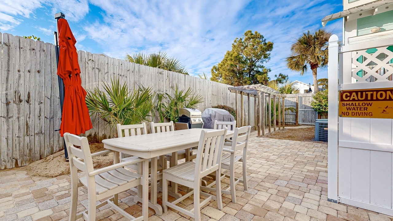 Photo of Outdoor in Village of Sugar Beach