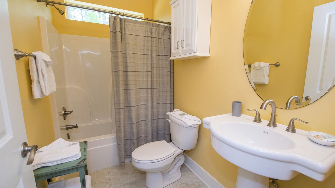 Photo of Bathroom in Dune Allen Beach