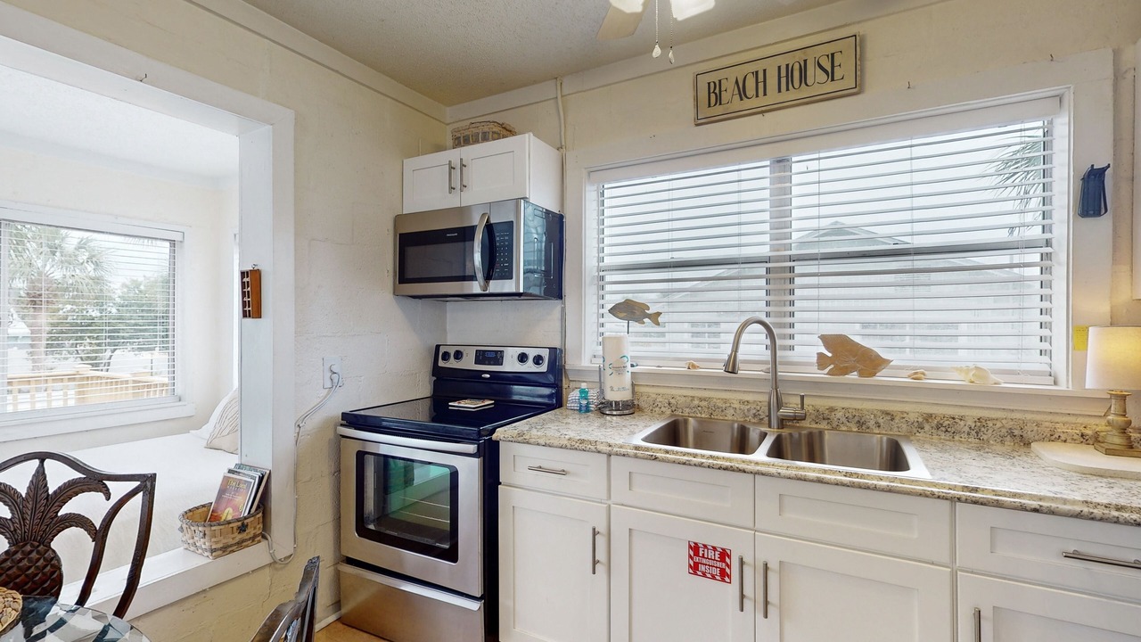Photo of Kitchen in Laguna Beach