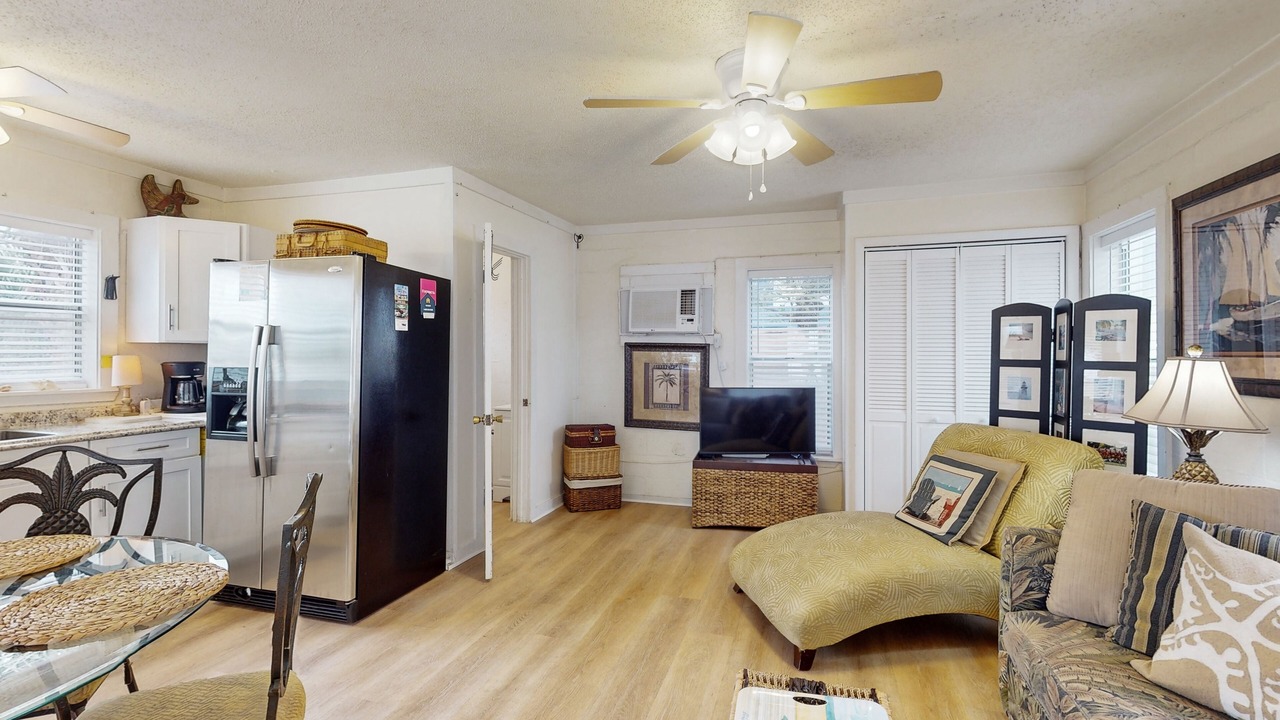 Photo of Livingroom in Laguna Beach