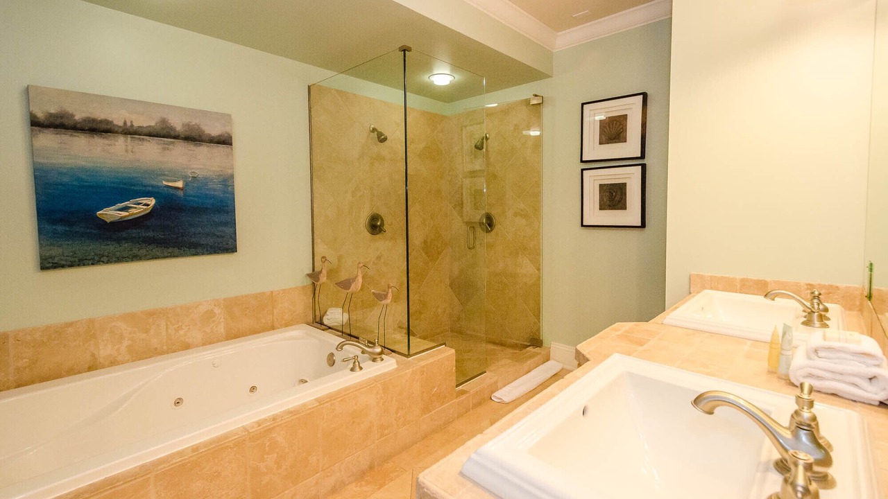 Photo of Bathroom in Santa Rosa Beach