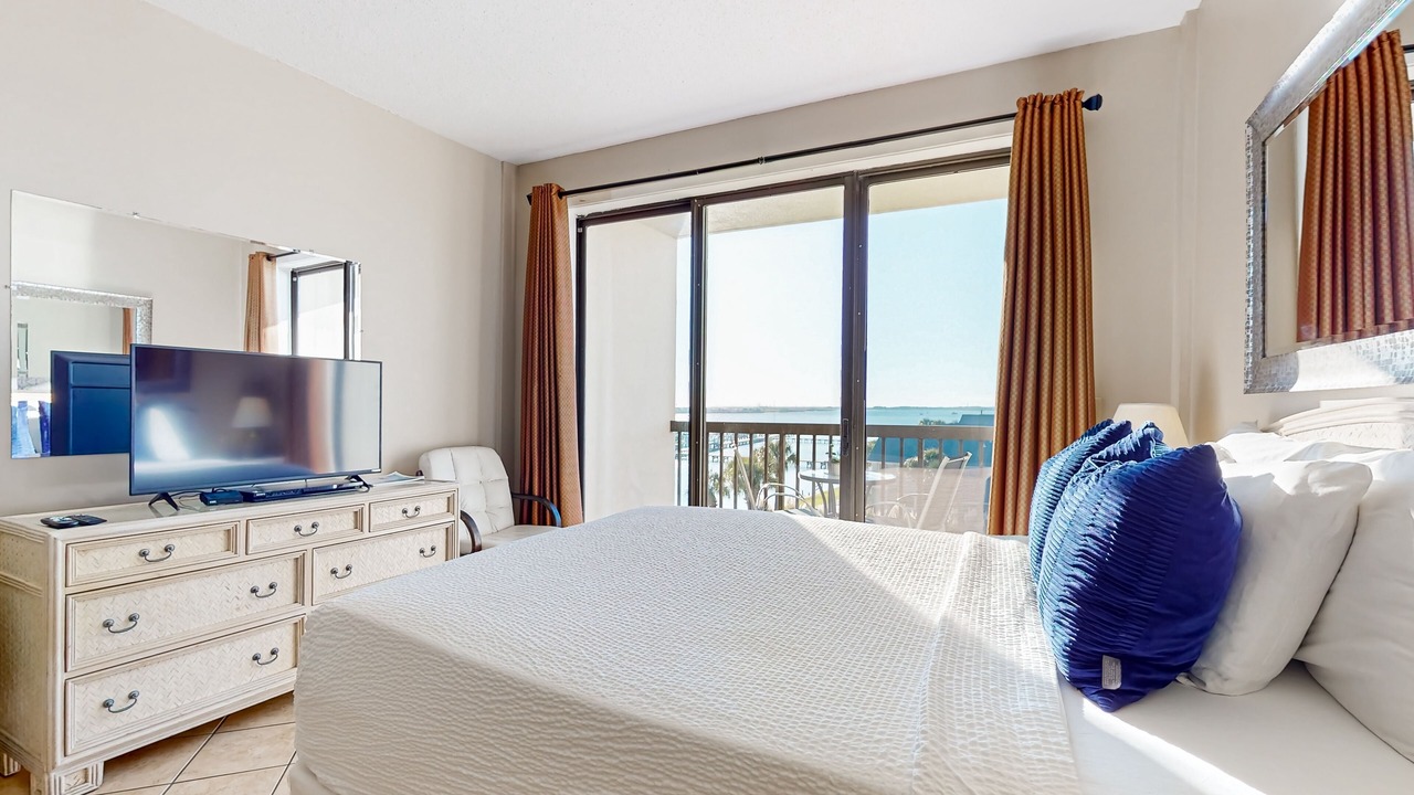 Photo of Bedroom in Fort Walton Beach