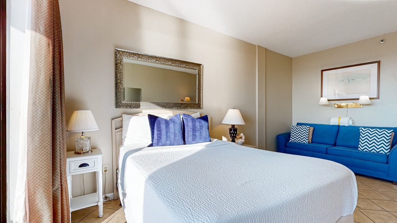 Photo of Bedroom in Fort Walton Beach