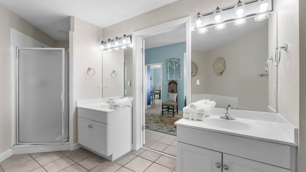 Photo of Bathroom in Santa Rosa Beach