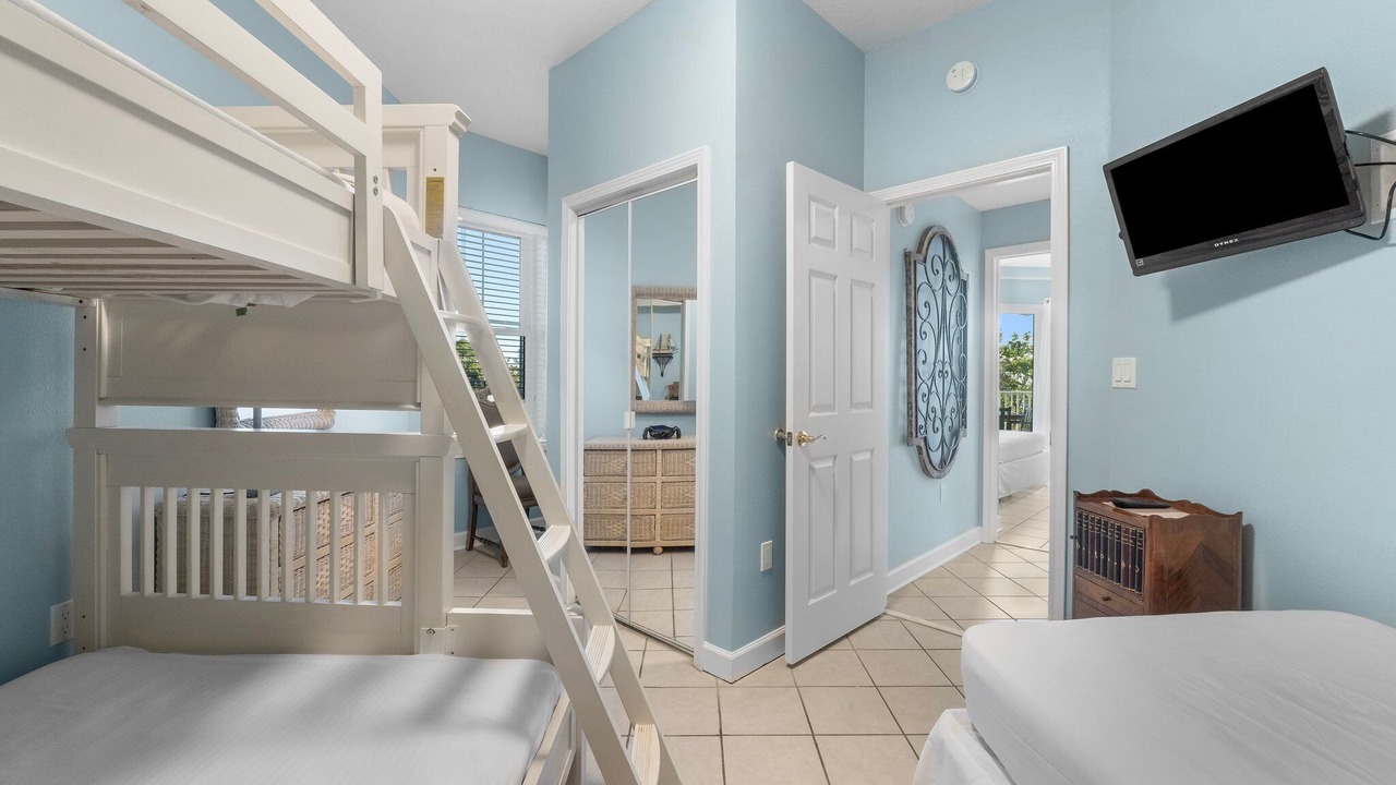 Photo of Bedroom in Santa Rosa Beach