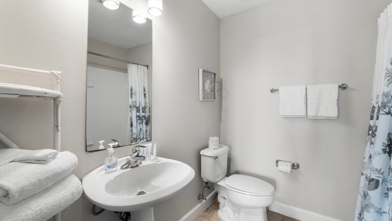 Photo of Bathroom in Santa Rosa Beach