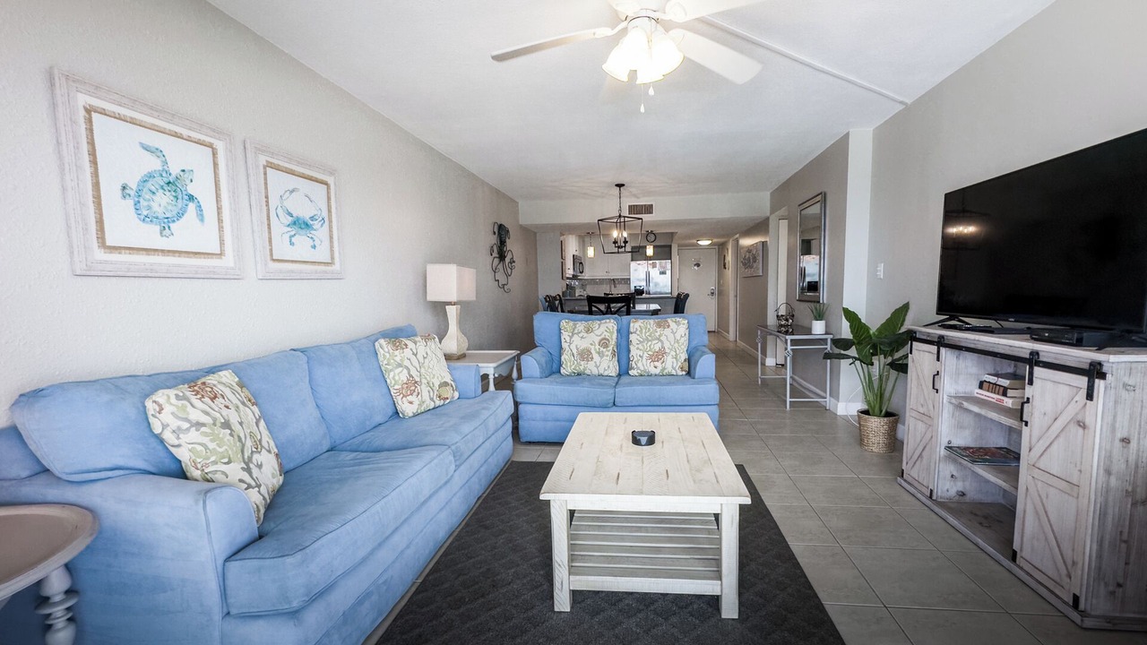 Photo of Livingroom in Gulf Lagoon Beach
