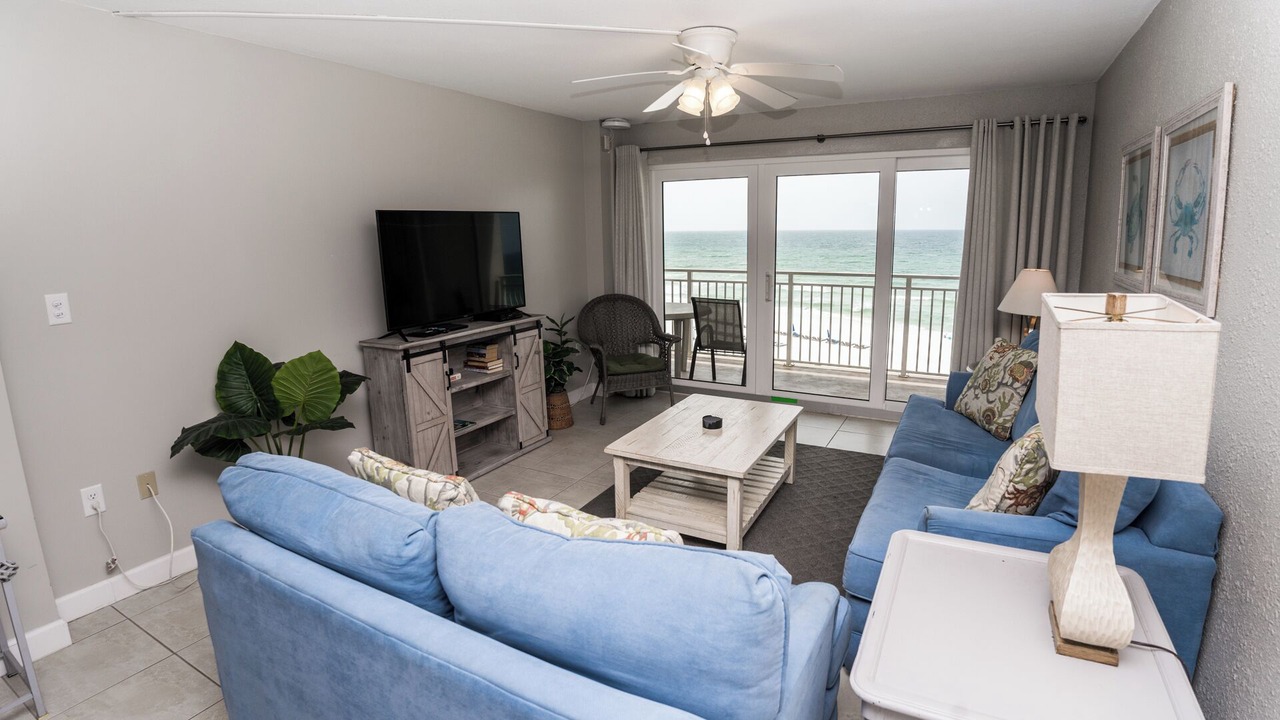 Photo of Livingroom in Gulf Lagoon Beach