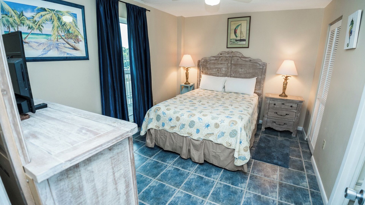 Photo of Bedroom in Gulf Lagoon Beach