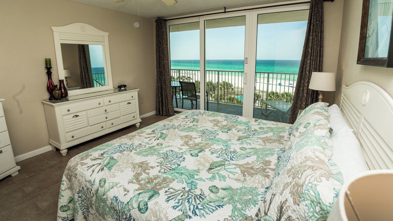 Photo of Bedroom in Gulf Lagoon Beach