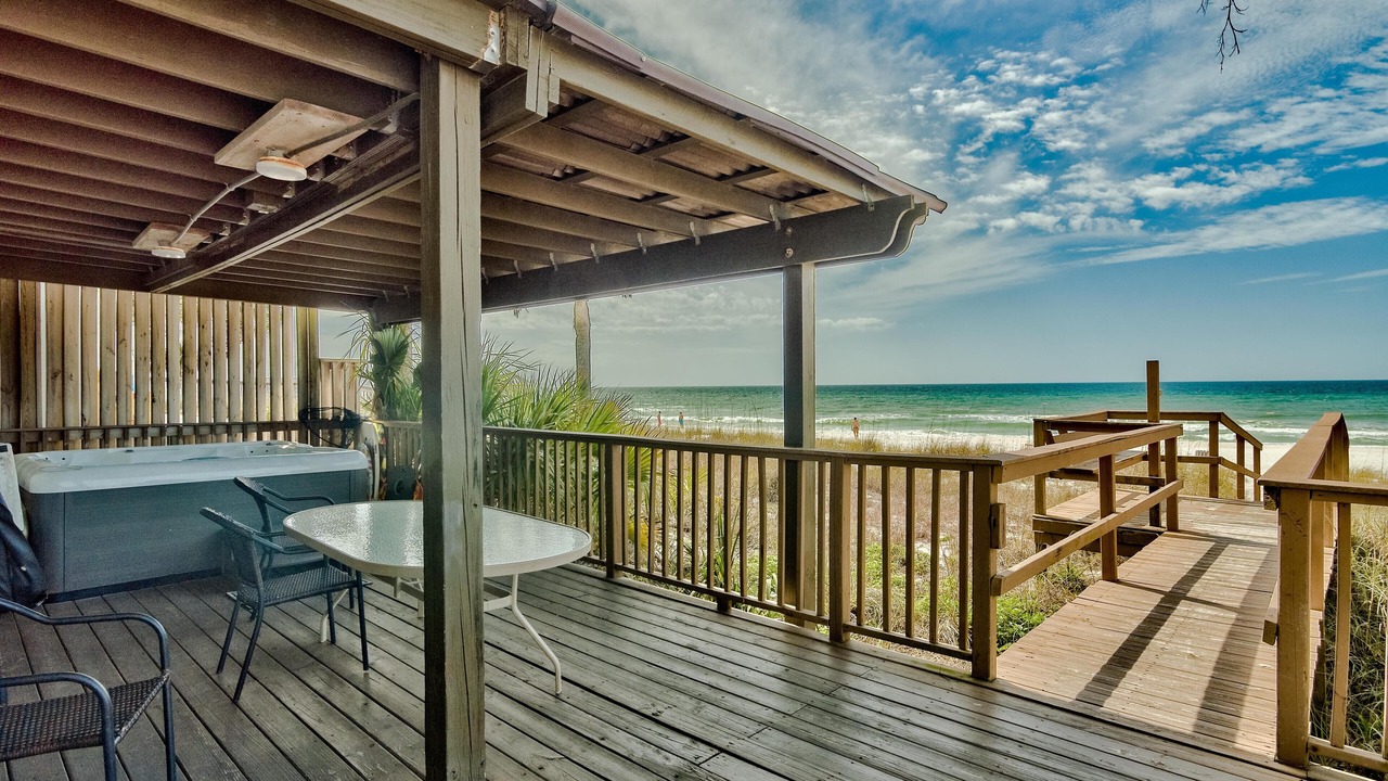 Photo of Patio Balcony in Miramar Beach