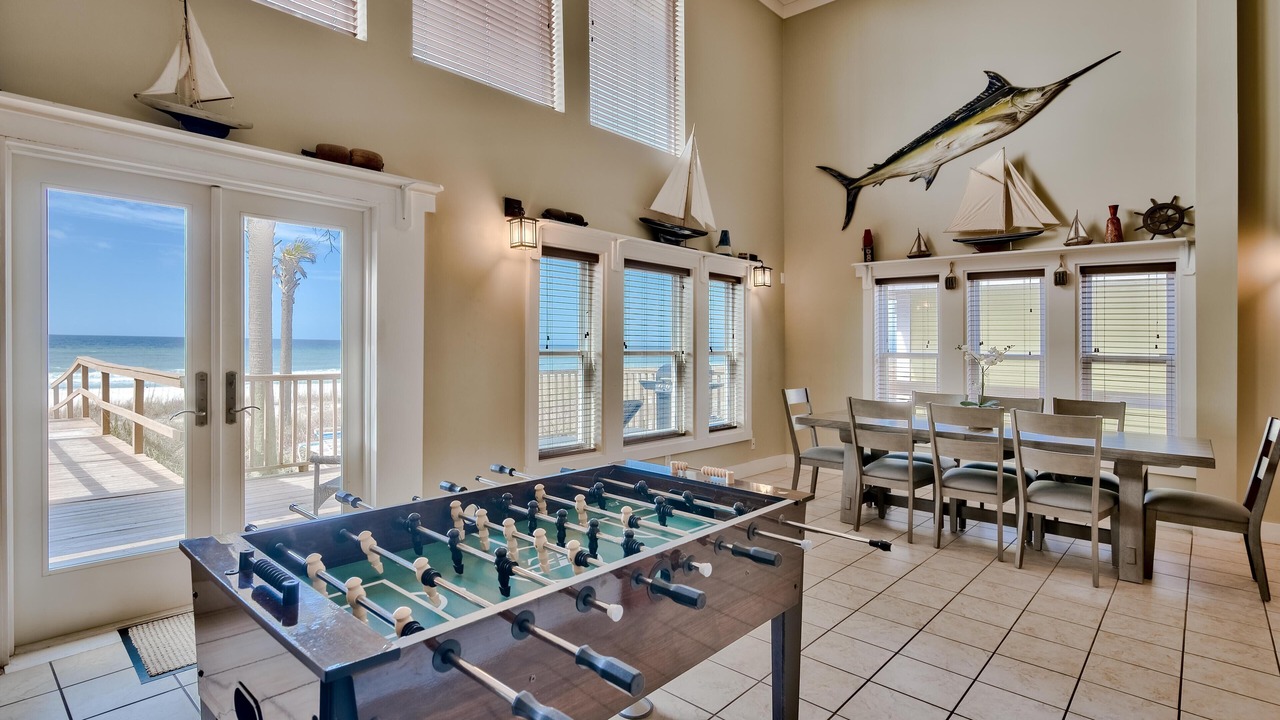Photo of Bedroom in Miramar Beach