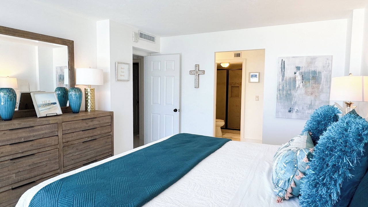 Photo of Bedroom in Marco Island