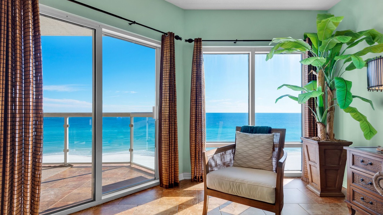 Photo of Livingroom in Pensacola Beach